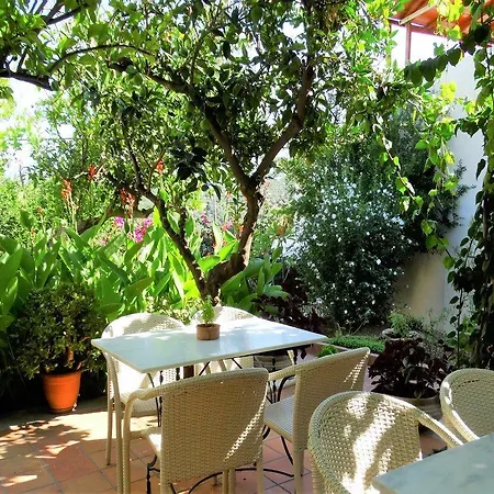Orestis Sea View Aparthotel