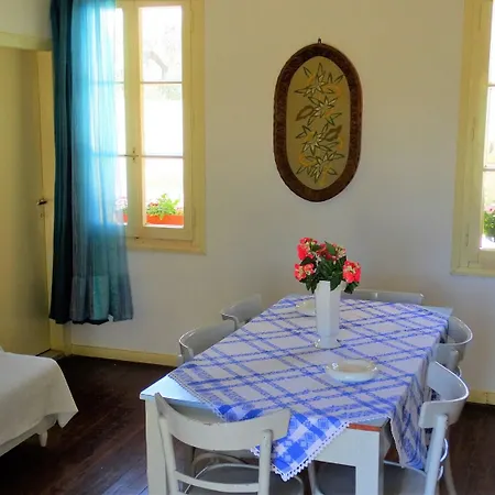 Orestis Sea View Hotel de apartamente Stalós
